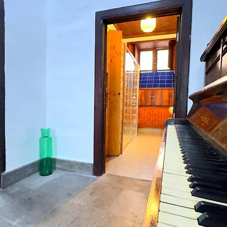 Casa Tradicional - Caleton Gara